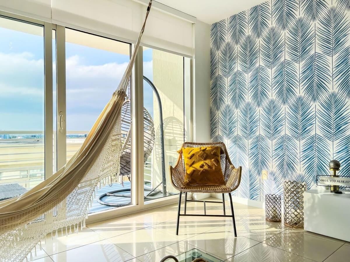 Palm Place Heart Of Miami With Parking Pool And Gym المظهر الخارجي الصورة