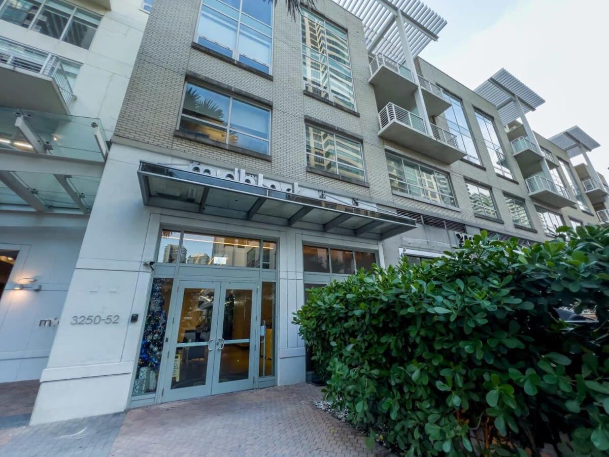 Palm Place Heart Of Miami With Parking Pool And Gym المظهر الخارجي الصورة